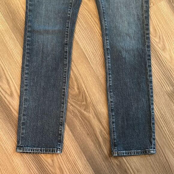 LIKE NEW MADEWELL THE HIGH RISE SLIM BOYJEAN IN MEDIUM WASH NO DISTRESSING 26T - Picture 4 of 9
